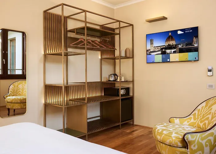 Grand Cavour 4* Florence