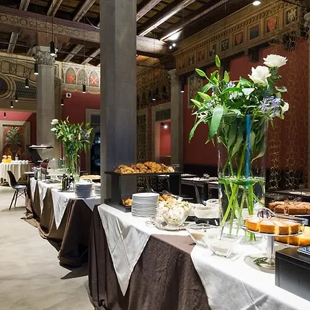 Отель Grand Cavour 4*